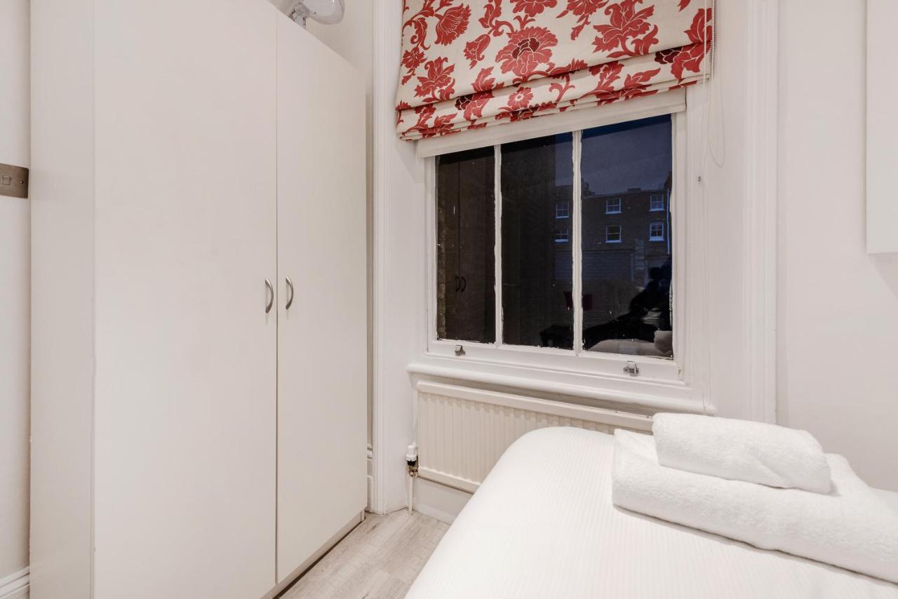 Lovely 2 Bedroom Flat In The Heart Of Chelsea Londres Exterior foto