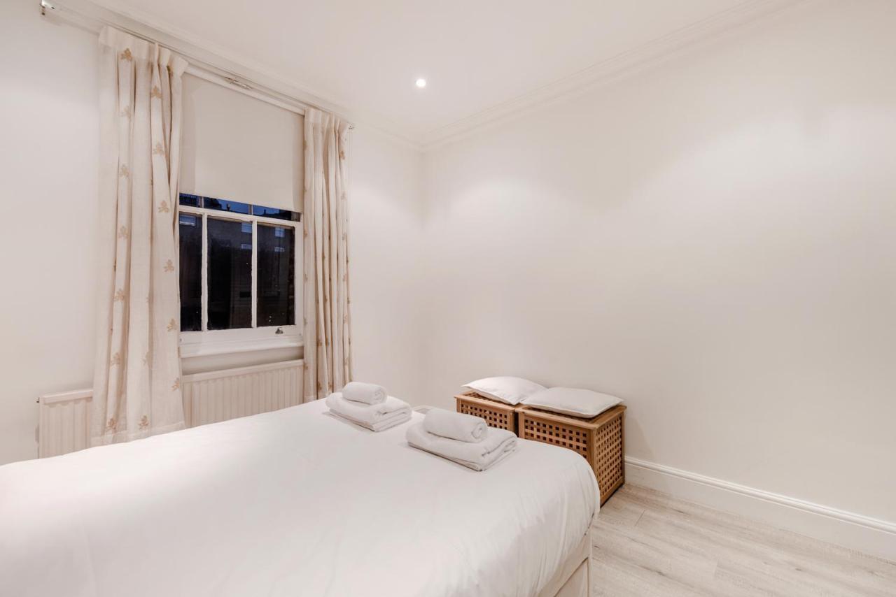 Lovely 2 Bedroom Flat In The Heart Of Chelsea Londres Exterior foto