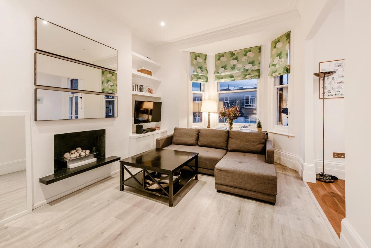 Lovely 2 Bedroom Flat In The Heart Of Chelsea Londres Exterior foto